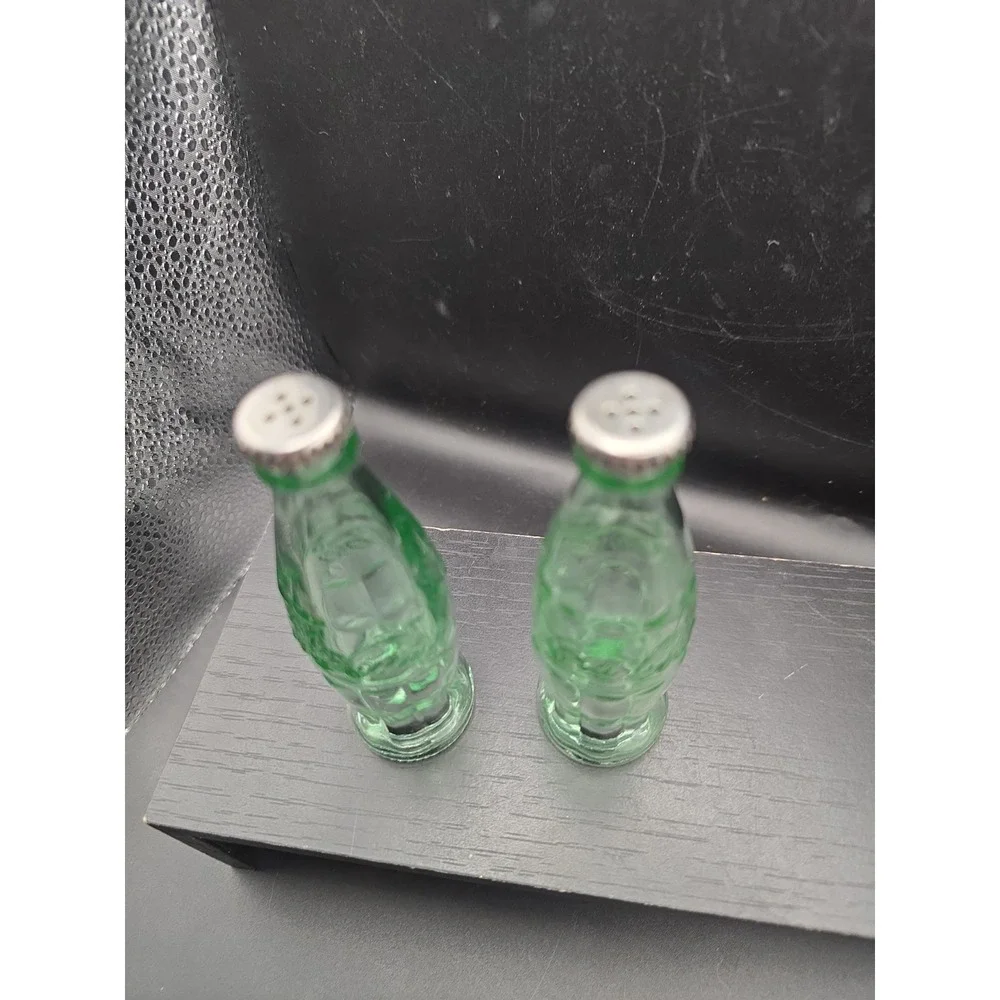 1 pair Mini Coca Cola Bottle Salt & Pepper Set Classic Retro Glass Vintage Style